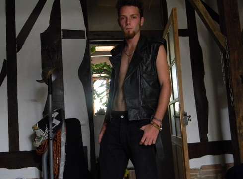 roswhell - Homme coquin - Nantes