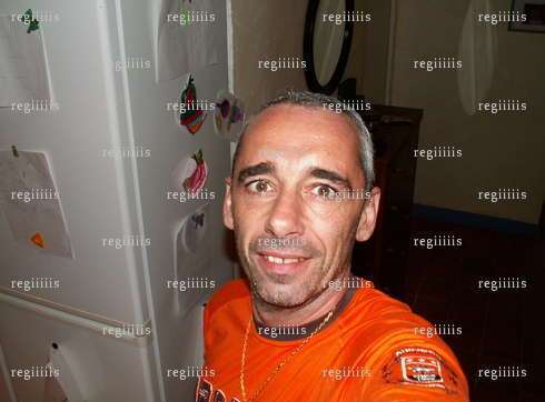 regiiiiis - Homme échangiste - Fréjus