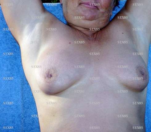 SEX85 - Couple échangiste - Grayan-et-l'Hôpital
