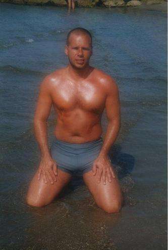 Sergio6692 - Homme échangiste - Issy-les-Moulineaux