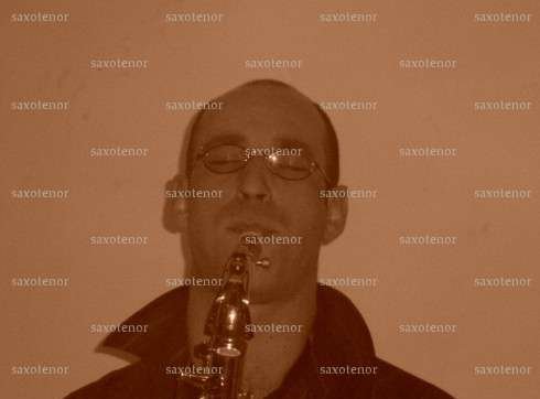 saxotenor - Homme échangiste - Versailles