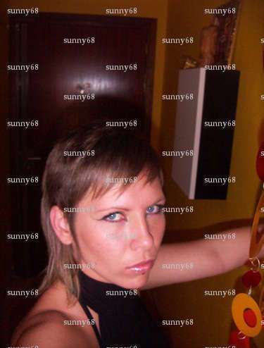 sunny68 - Femme bi Libertine échangiste - Mulhouse