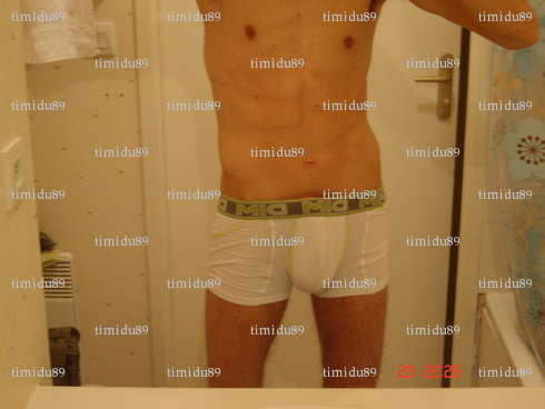 timidu89 - Homme coquin - Collemiers