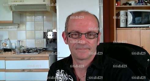 titidid25 - Homme candaulisme - Morteau