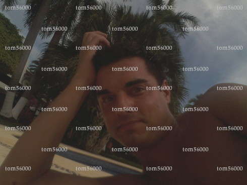 tom56000 - Homme coquin - Vannes