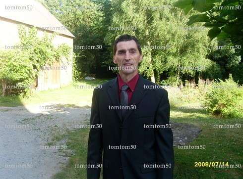 tomtom50 - Homme échangiste - Evian-les-Bains