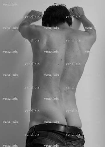 venellois - Homme candaulisme - Noisy-le-Grand