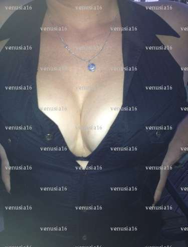 venusia16 - Couple mélangiste - Angoulême