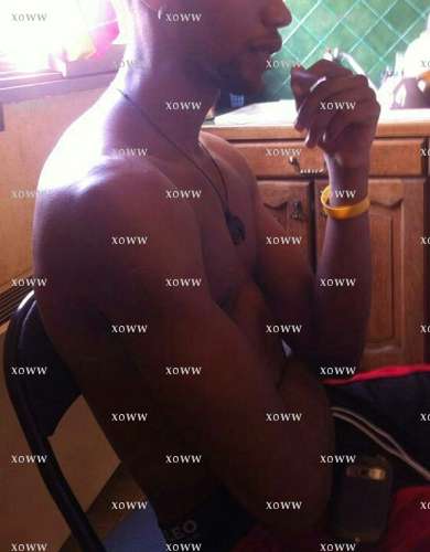 xoww - Homme candaulisme - Saint-Denis