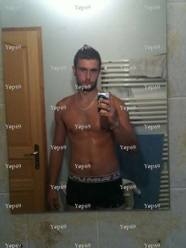Yep69 - Homme coquin - Massieux